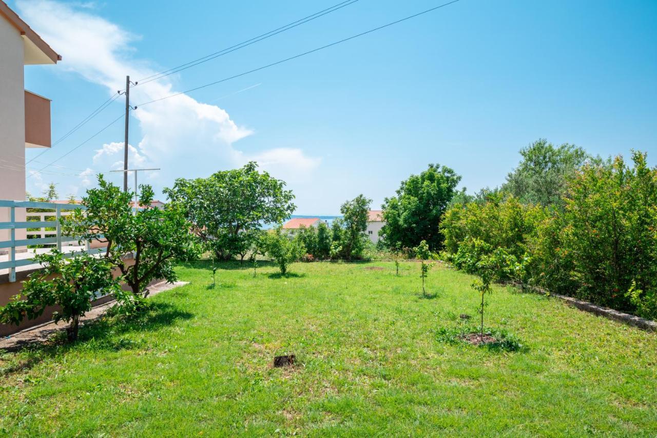 Nadalina Apartment Kaštel Stari Εξωτερικό φωτογραφία