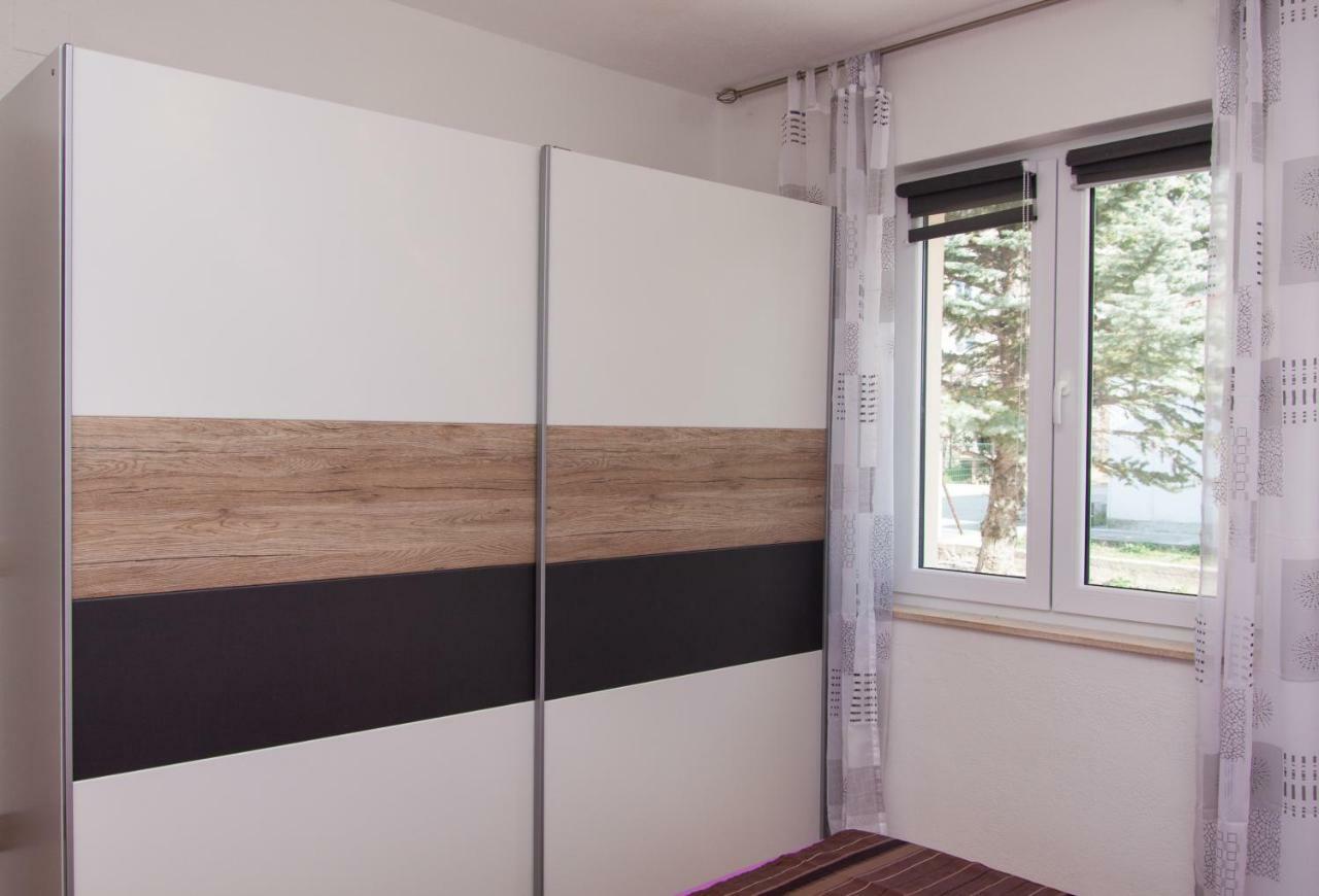 Nadalina Apartment Kaštel Stari Εξωτερικό φωτογραφία