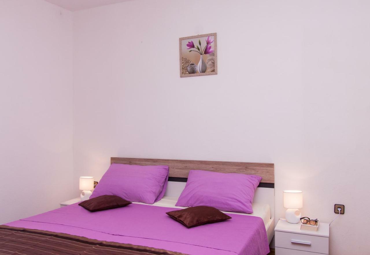 Nadalina Apartment Kaštel Stari Εξωτερικό φωτογραφία