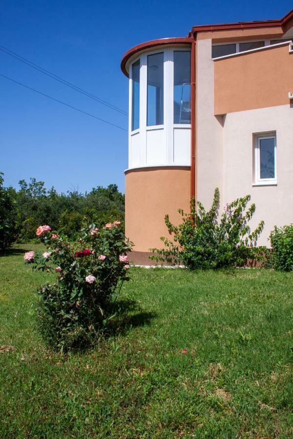 Nadalina Apartment Kaštel Stari Εξωτερικό φωτογραφία